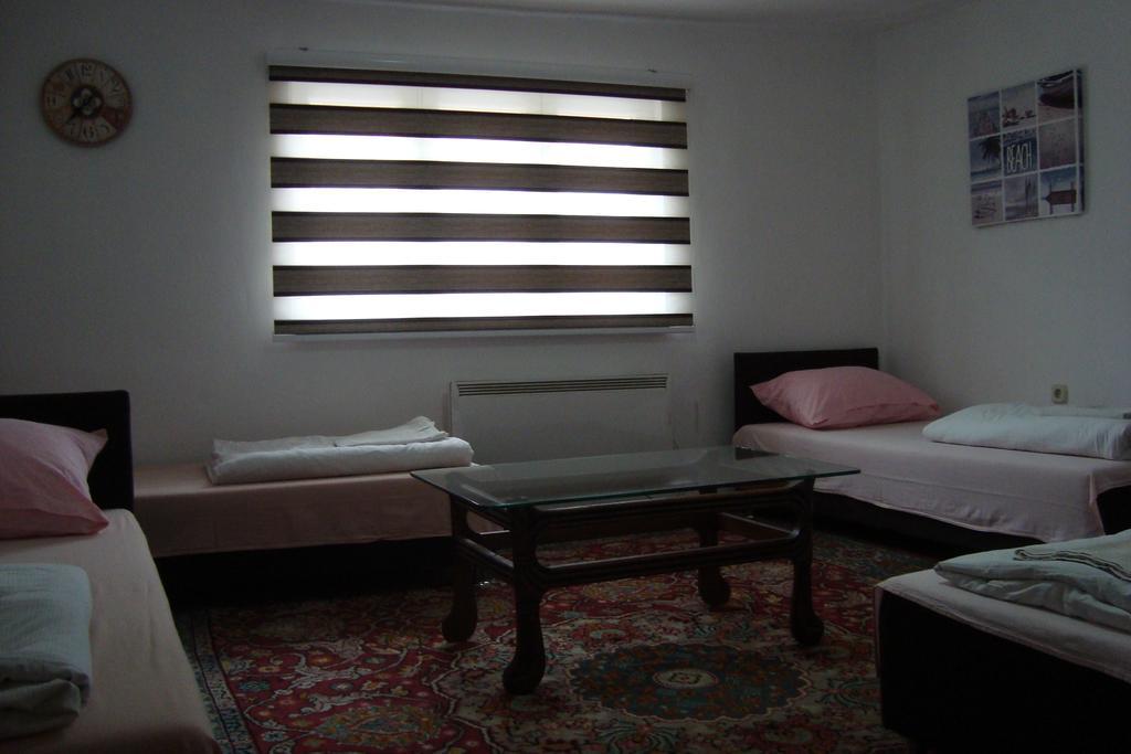 Guest House Dzemo Сараево Экстерьер фото