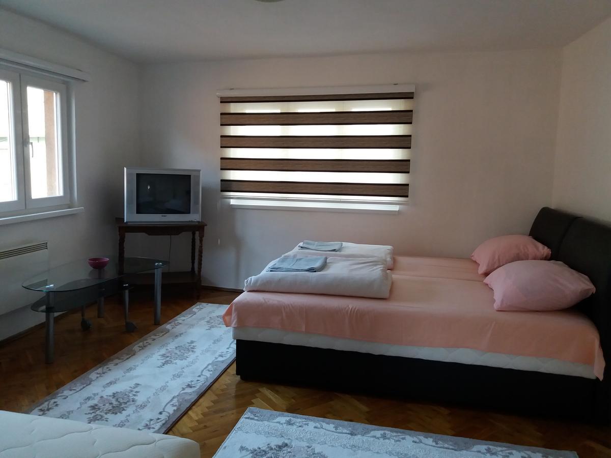 Guest House Dzemo Сараево Экстерьер фото